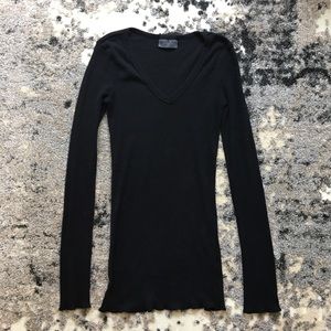Michael Stars Black V-Neck Long Sleeve Top
